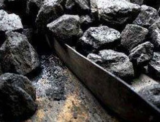 期市收盘：黑色系集体重挫 动煤跌停焦炭跌破2700关口
