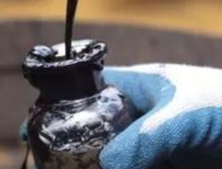 原油交易提醒：拜登拟叫停美加输油管道建设 机构仍看多油价